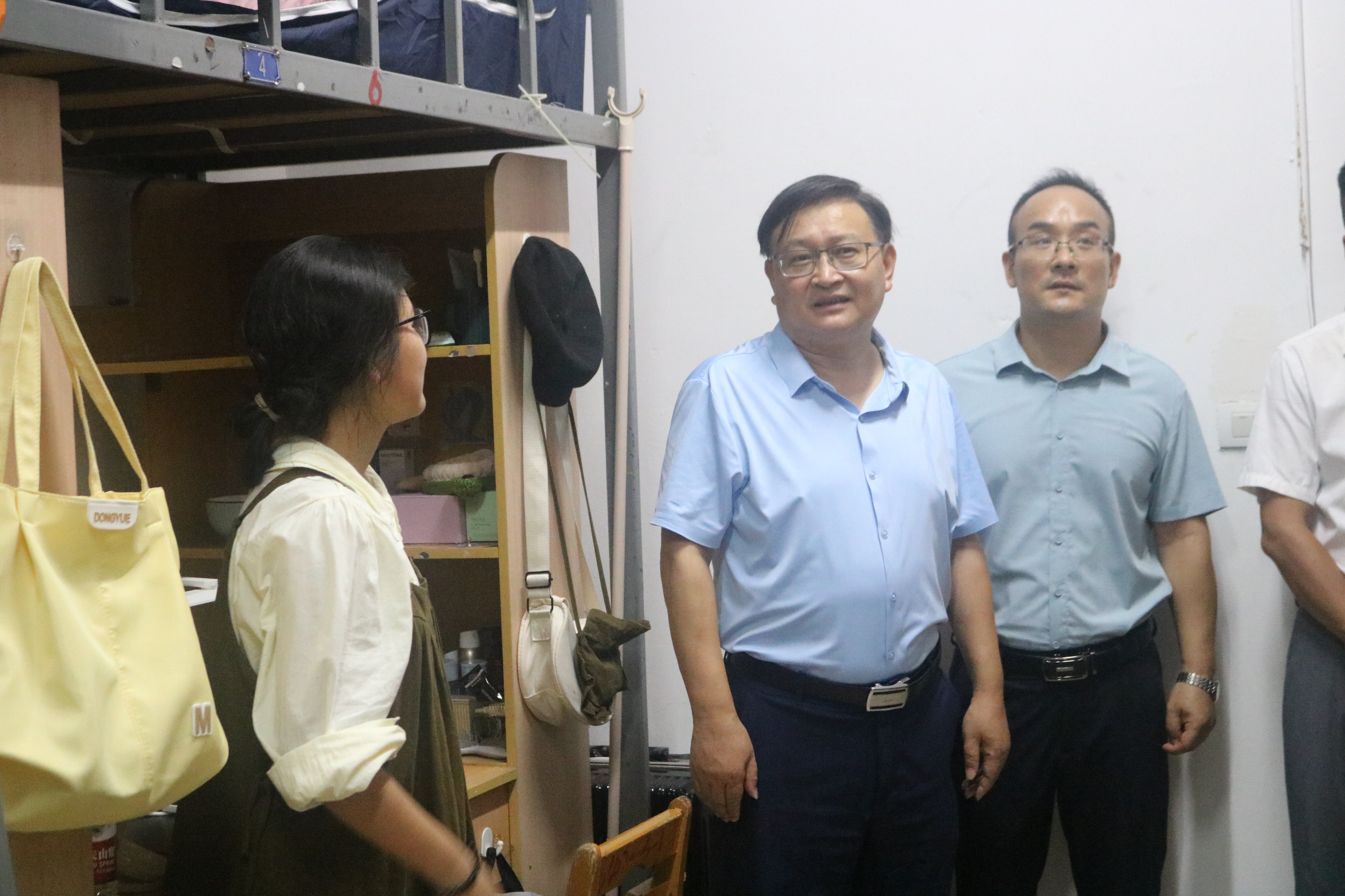 hmuj_1726641494448009171.jpg hmuj_1726641494448009171.jpg