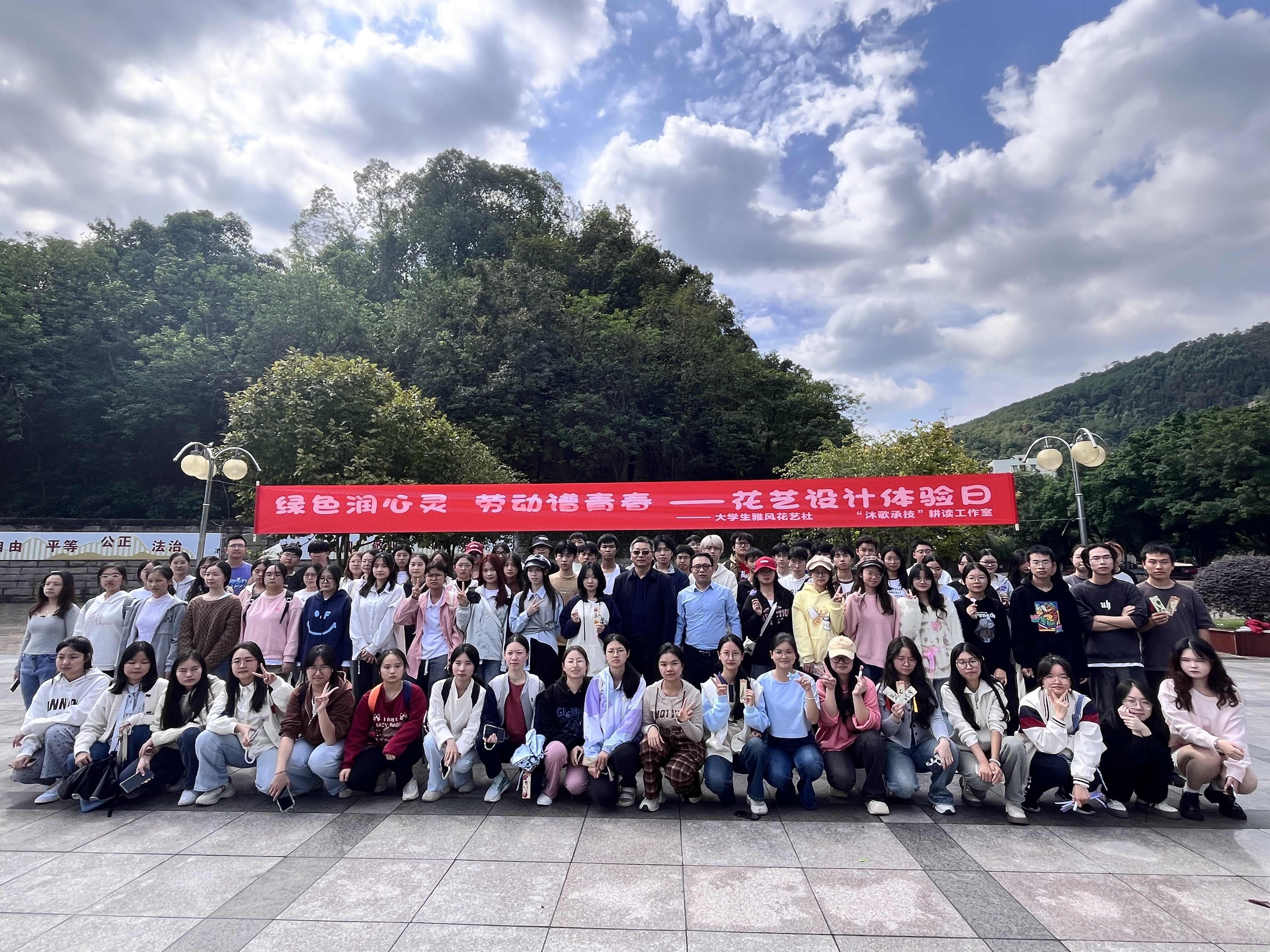 ijXV_1729819977277015602.jpg ijXV_1729819977277015602.jpg