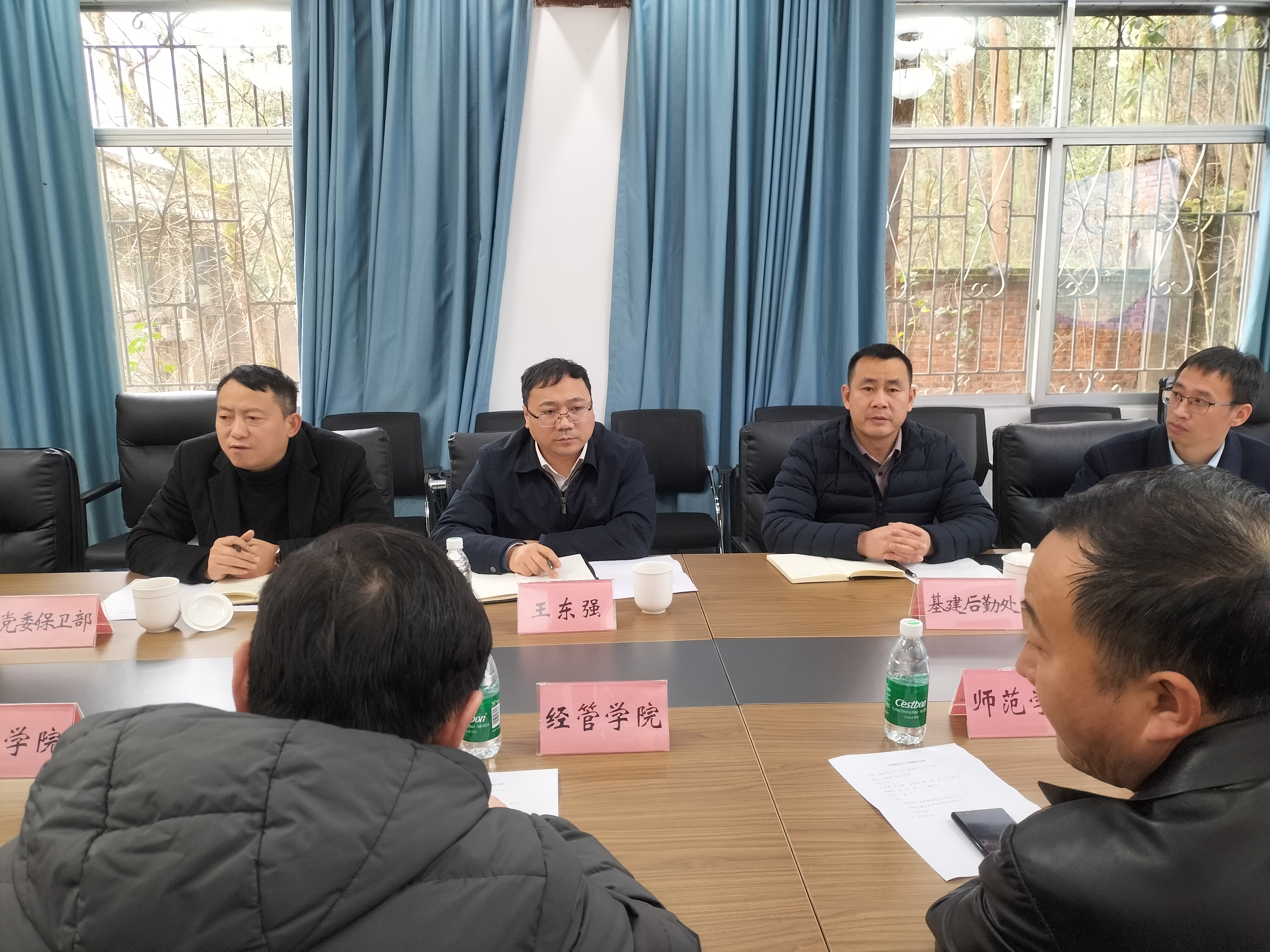 ZaIs_1741573126529055915.jpg ZaIs_1741573126529055915.jpg